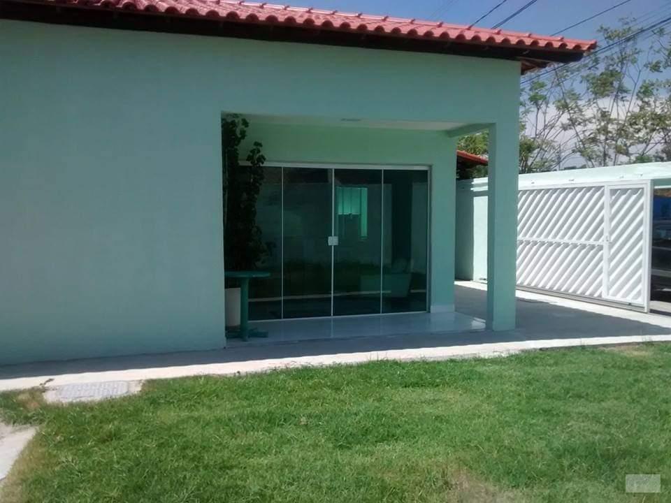 Casa alto padrão em condomínio - Campo Grande